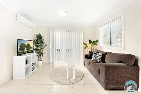 Aircabin - Oxley Park - Lovely & Comfy - 2 Beds - New South Wales Tourism  2