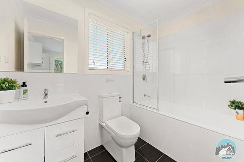 Aircabin - Oxley Park - Lovely & Comfy - 2 Beds - New South Wales Tourism  4