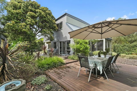 Aireys Oasis - New South Wales Tourism  0