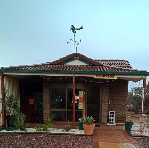 Airport Whyalla Motel - New South Wales Tourism  3