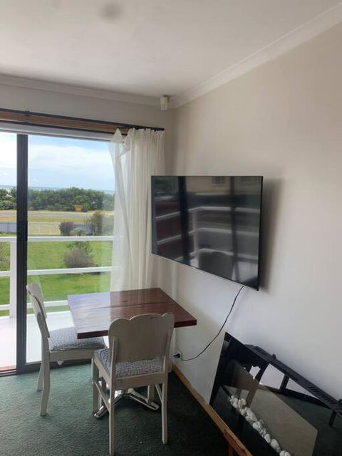 Al Mare - Mediterranean 4BR Retreat By The Sea - New South Wales Tourism  3
