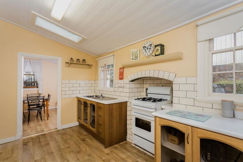 Albany Historic Cottage By The BnB Collection - New South Wales Tourism  2