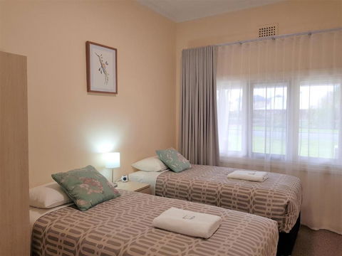 Albany Holiday Units - New South Wales Tourism  4