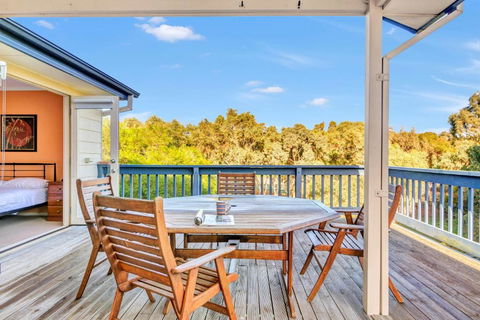 All Decked Out - Port Willunga - C21 SouthCoast Holidays - New South Wales Tourism  0
