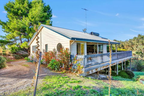 All Decked Out - Port Willunga - C21 SouthCoast Holidays - New South Wales Tourism  2