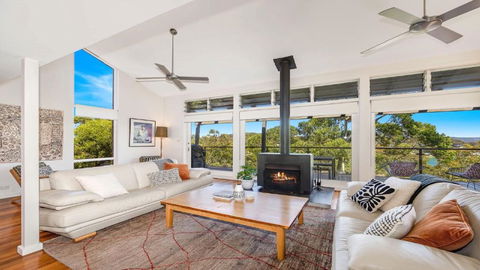 Allure - Bay Views And Wifi - New South Wales Tourism  0