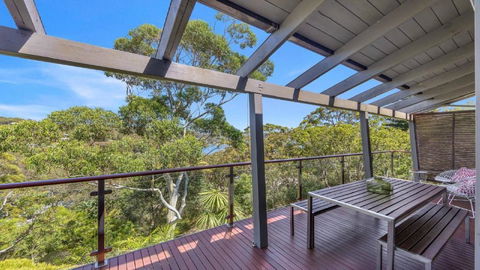 Allure - Bay Views And Wifi - New South Wales Tourism  2