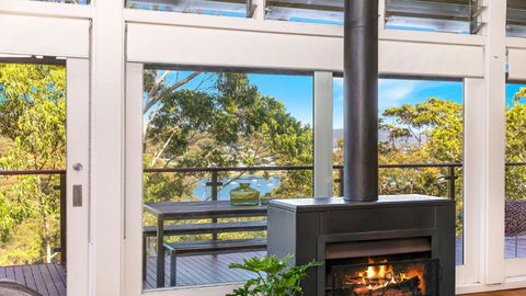 Allure - Bay Views And Wifi - New South Wales Tourism  1