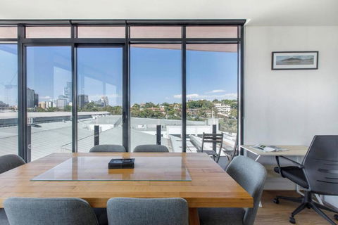 Aloft At Era With Sweeping Balcony Views - New South Wales Tourism  2
