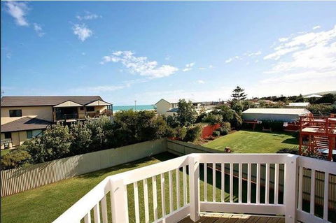Alton Seas 67 Hargreaves Rd Middleton - No Linen Included - New South Wales Tourism  0