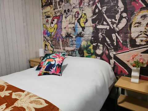 Amazing Studio Apartment Front Flinders Station - New South Wales Tourism  0