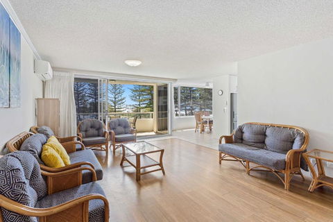 Ambassador Beachfront Apartments - Hosted By Burleigh Letting - New South Wales Tourism  2