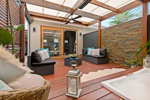 Amore Tranquil Oasis - Outdoor Spa. 50m To Beach. - New South Wales Tourism  1