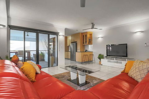 An Abode On Abbott - In The Heart Of The City - New South Wales Tourism  0