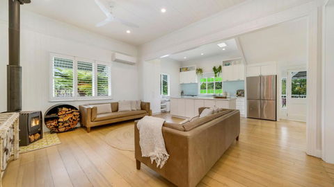 Ananda - Magnificent Byron Hinterland Retreat - New South Wales Tourism  3