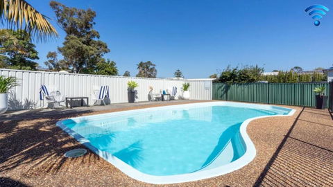 Anchorage - New South Wales Tourism  0