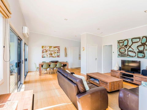 Angourie Blue 7 - New South Wales Tourism  0