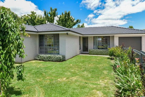 Anson Abode - CBD Home, Modern Sophistication - New South Wales Tourism  3