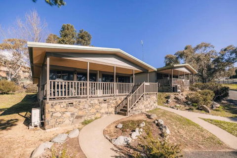 Alpine Activity Centre - New South Wales Tourism  0