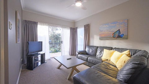Apartment 31 - The Meridian - New South Wales Tourism  2