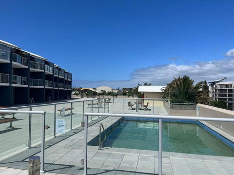 Apartment At The Entrance - New South Wales Tourism  4