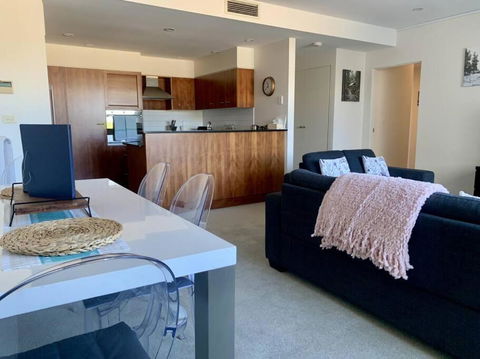 Apartment City Living! - New South Wales Tourism  0