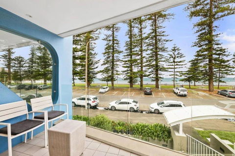 Aqua Blu - Prized Position - New South Wales Tourism  1
