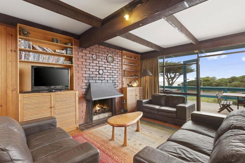 Aqua Blue - New South Wales Tourism  2