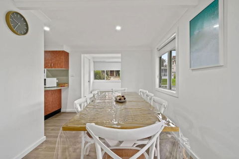 Aqua Breeze By Experience Jervis Bay - New South Wales Tourism  3