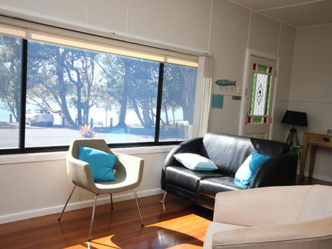 Aqua Cottage - New South Wales Tourism  2