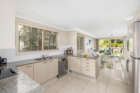 Aqua Lagoon - Great Family Beach Getaway - New South Wales Tourism  4