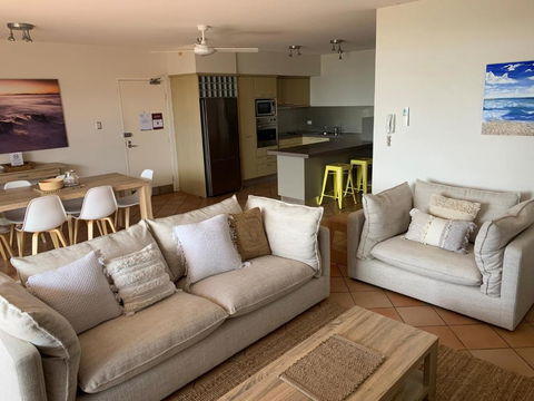 Aqua Promenade Beachfront Holiday Apartments - New South Wales Tourism  4