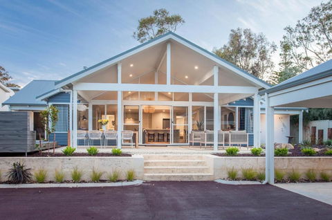 Aquila I Private Properties - New South Wales Tourism  0