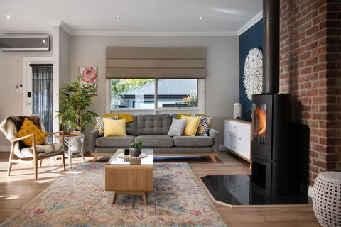 Arabella Heights - New South Wales Tourism  0