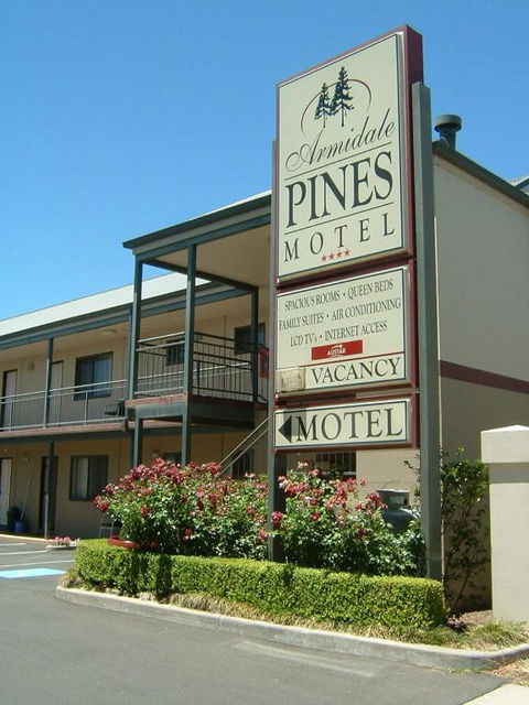 Armidale Pines Motel - New South Wales Tourism  0