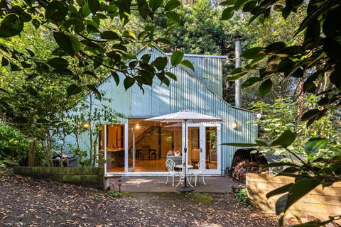 Arnica Views Summit Retreat - New South Wales Tourism  1