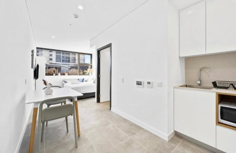 Arthur Hotel Bondi Junction No Reception And House Keeping No Sofa Bed - New South Wales Tourism  4