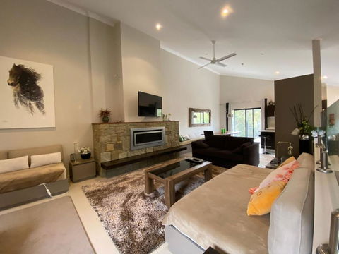 Aspen Creek 5 - Thredbo - New South Wales Tourism  3