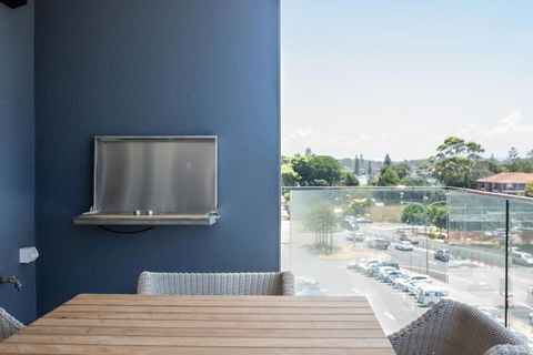 Astina Suites, Forster - New South Wales Tourism  4