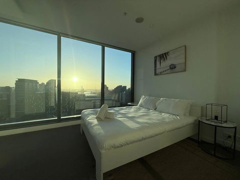 Astonishing 2B2B UpperWestSide Residence Opposite Southern Cross Station - New South Wales Tourism  2