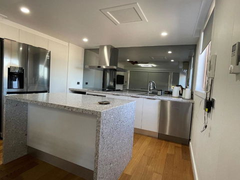 Astor Apartment 1 - New South Wales Tourism  4