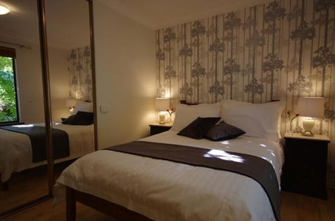 Astoria Retreat Bed & Breakfast - New South Wales Tourism  1