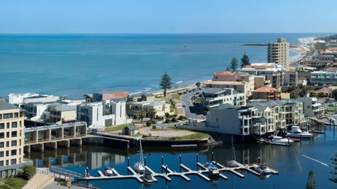 Atlantic Tower Motor Inn - New South Wales Tourism  3