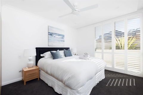 Aura 3 Spectacular Beachside Views - New South Wales Tourism  4