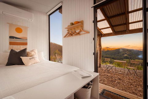 Aurora Lookout By Tiny Away - New South Wales Tourism  4