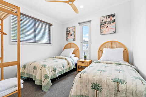Auspray - New South Wales Tourism  3