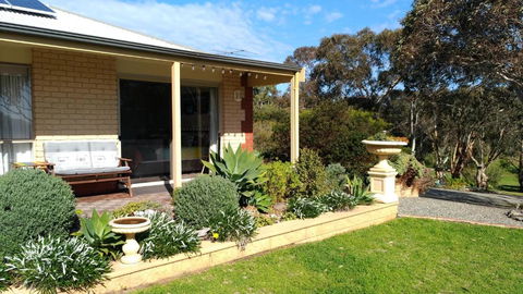 Austiny Bed And Breakfast Victor Harbor - New South Wales Tourism  1