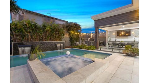 Avoca Beach Retreat - New South Wales Tourism  1