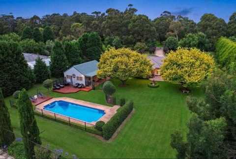 Avonlea, Bowral, Southern Highlands - New South Wales Tourism  0