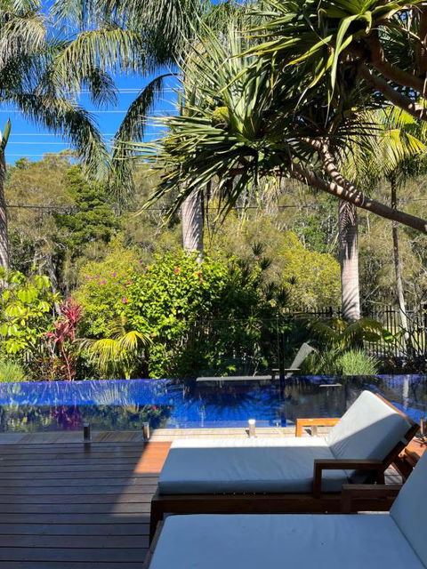 Away Guesthouse- Away On Shirley Lane - New South Wales Tourism  0